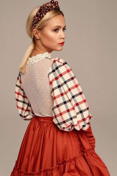 Plaid blouse with long sleeves no. 4 Haute Couture collection Haute Couture 4