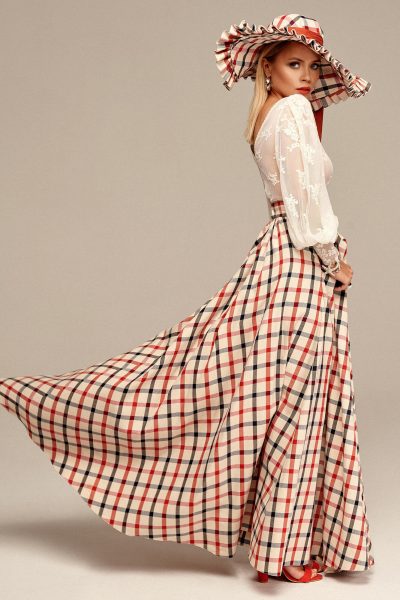 Długa spódnica w kratę no. 7 Haute Couture collection Haute Couture 7
