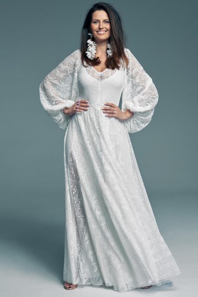 Wedding dress with beautiful wide sleeves Porto 55