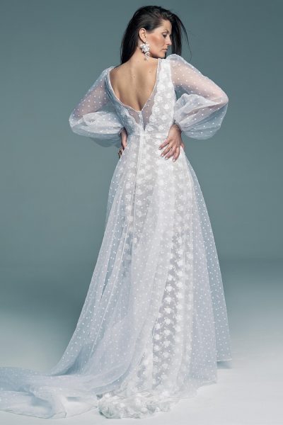 Lace wedding dress with top layer of polka-dot tulle Barcelona 25