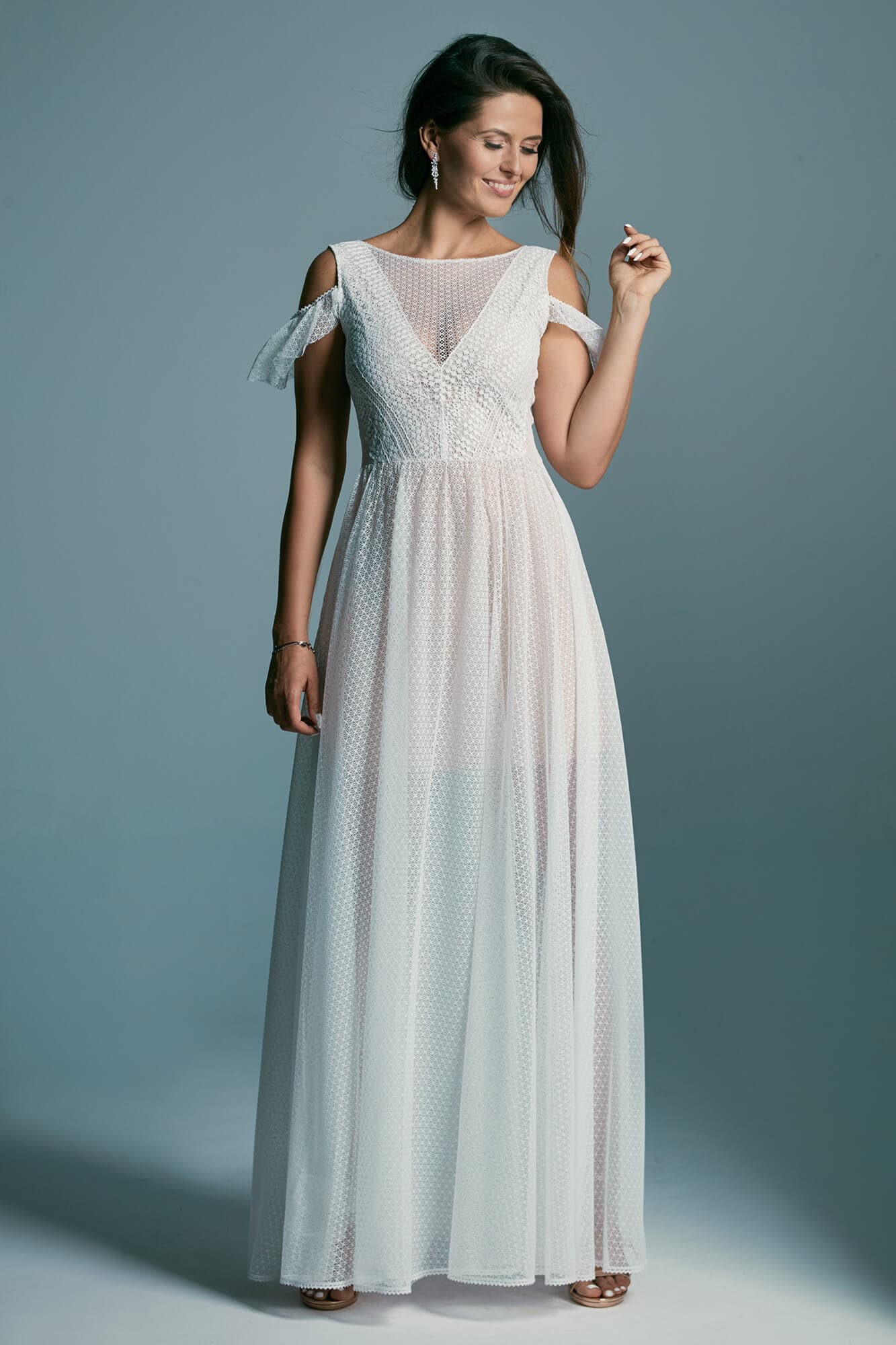 Zachowawcza, skromna i dziewczęca suknia ślubna Santorini 2