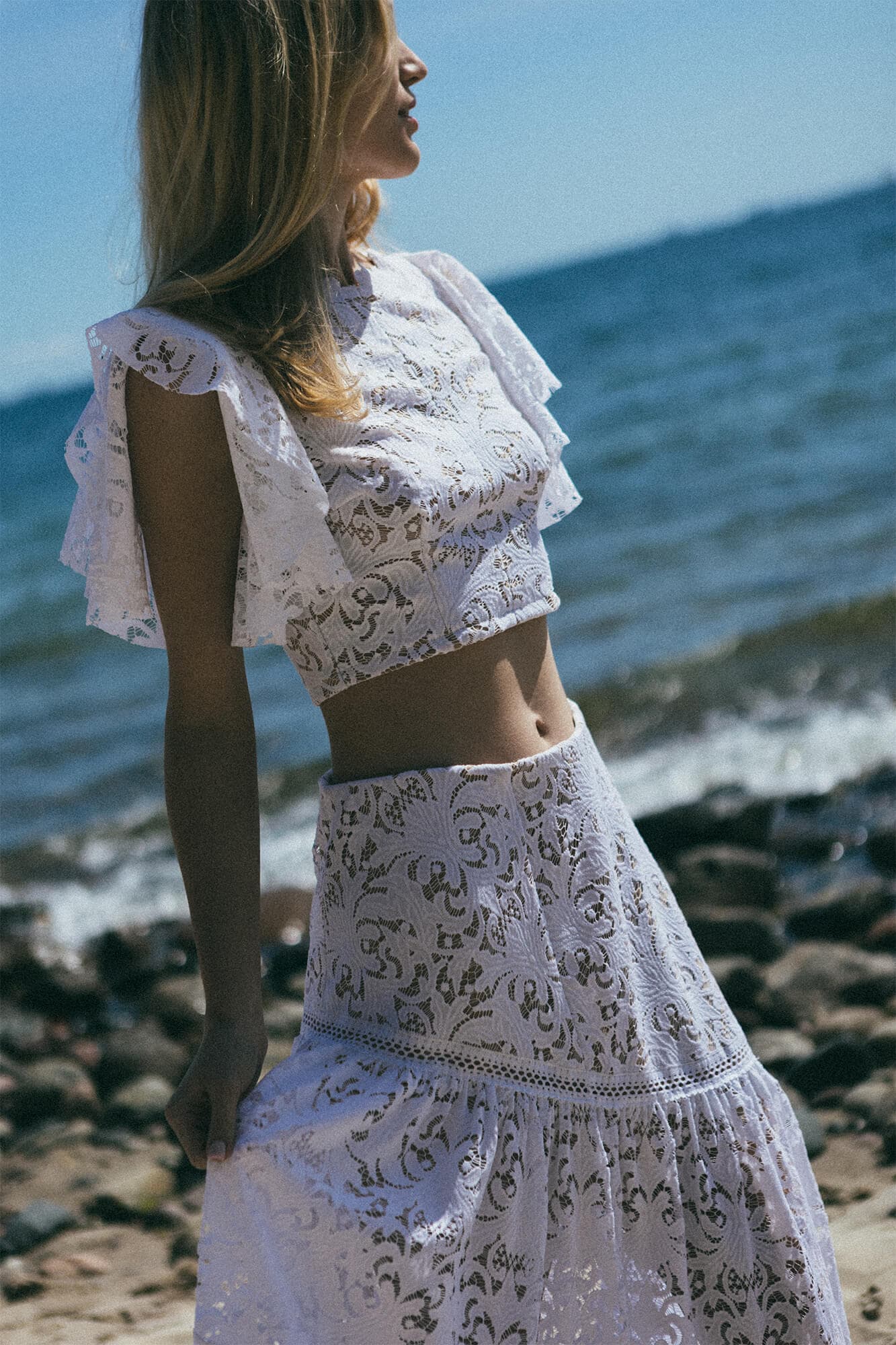 Santorini 27 - Dwuczęściowa suknia z koronki