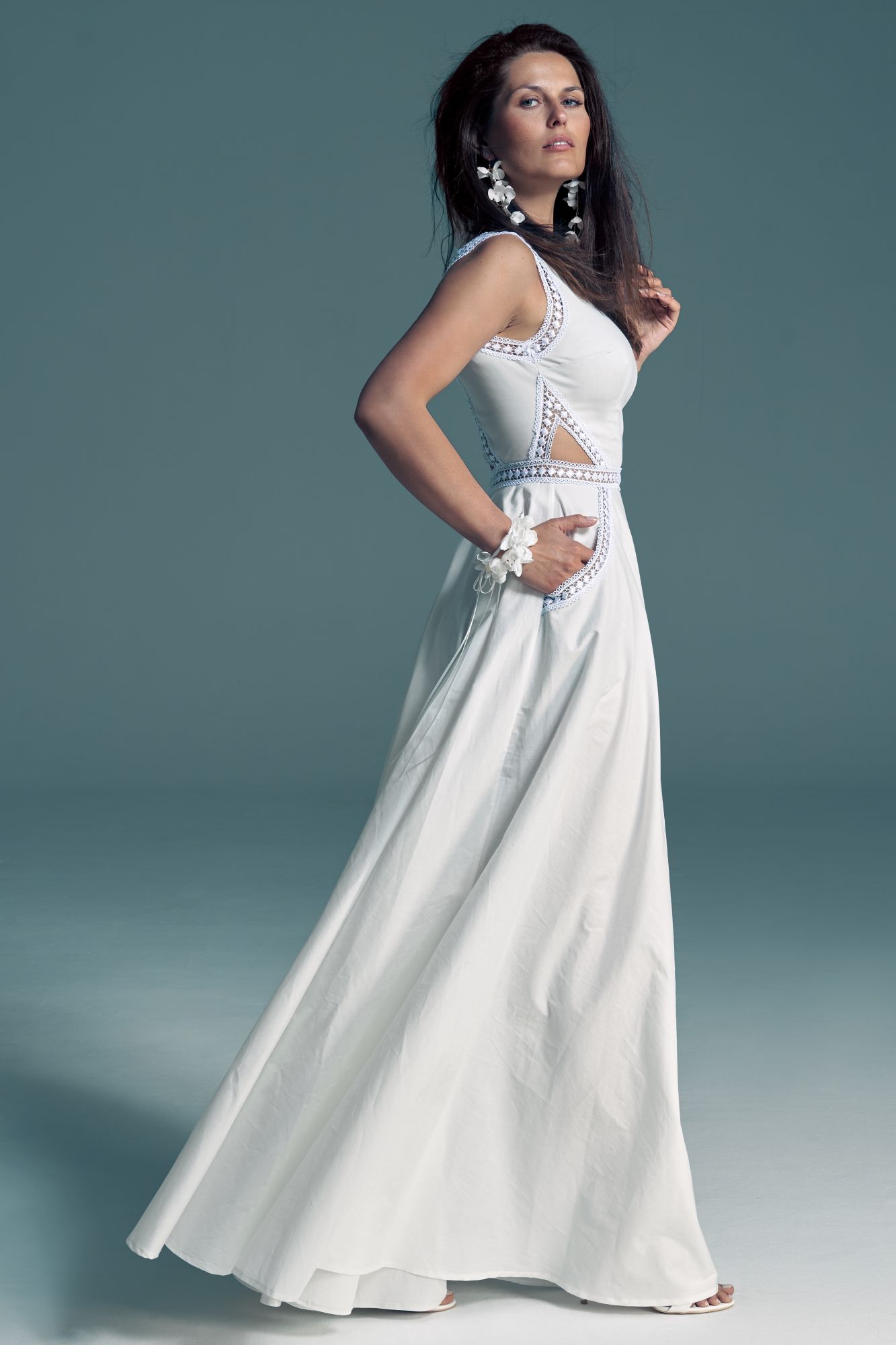 Suknia ślubna 3 - wyprzedaż cyrkularna - obrazek 4