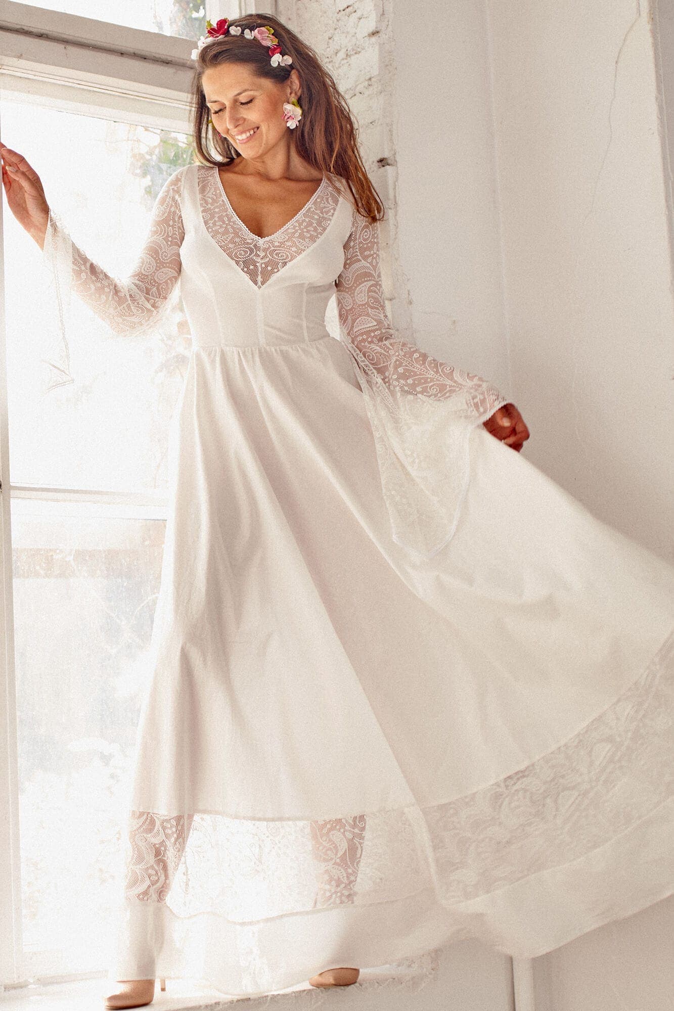 Suknia ślubna 5 - wyprzedaż cyrkularna - obrazek 8