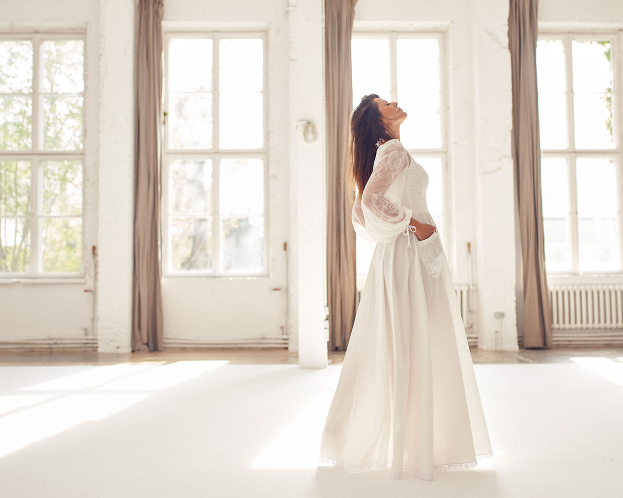 Suknia ślubna 8 - wyprzedaż cyrkularna - obrazek 11