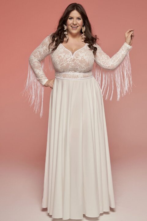 Suknia ślubna plus size Porto 64