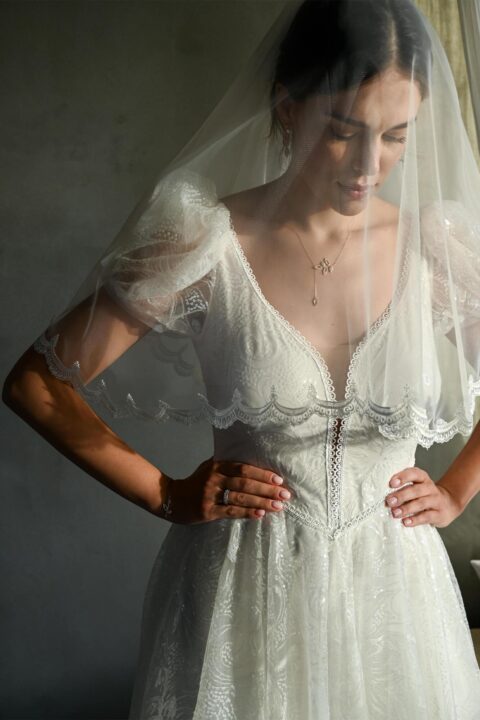 Welon ślubny do pasa do zarzucania na twarz